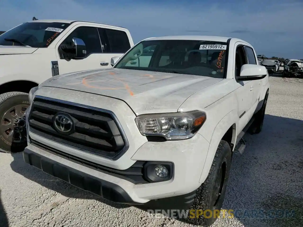 2 Фотография поврежденного автомобиля 3TMAZ5CN4LM114986 TOYOTA TACOMA 2020