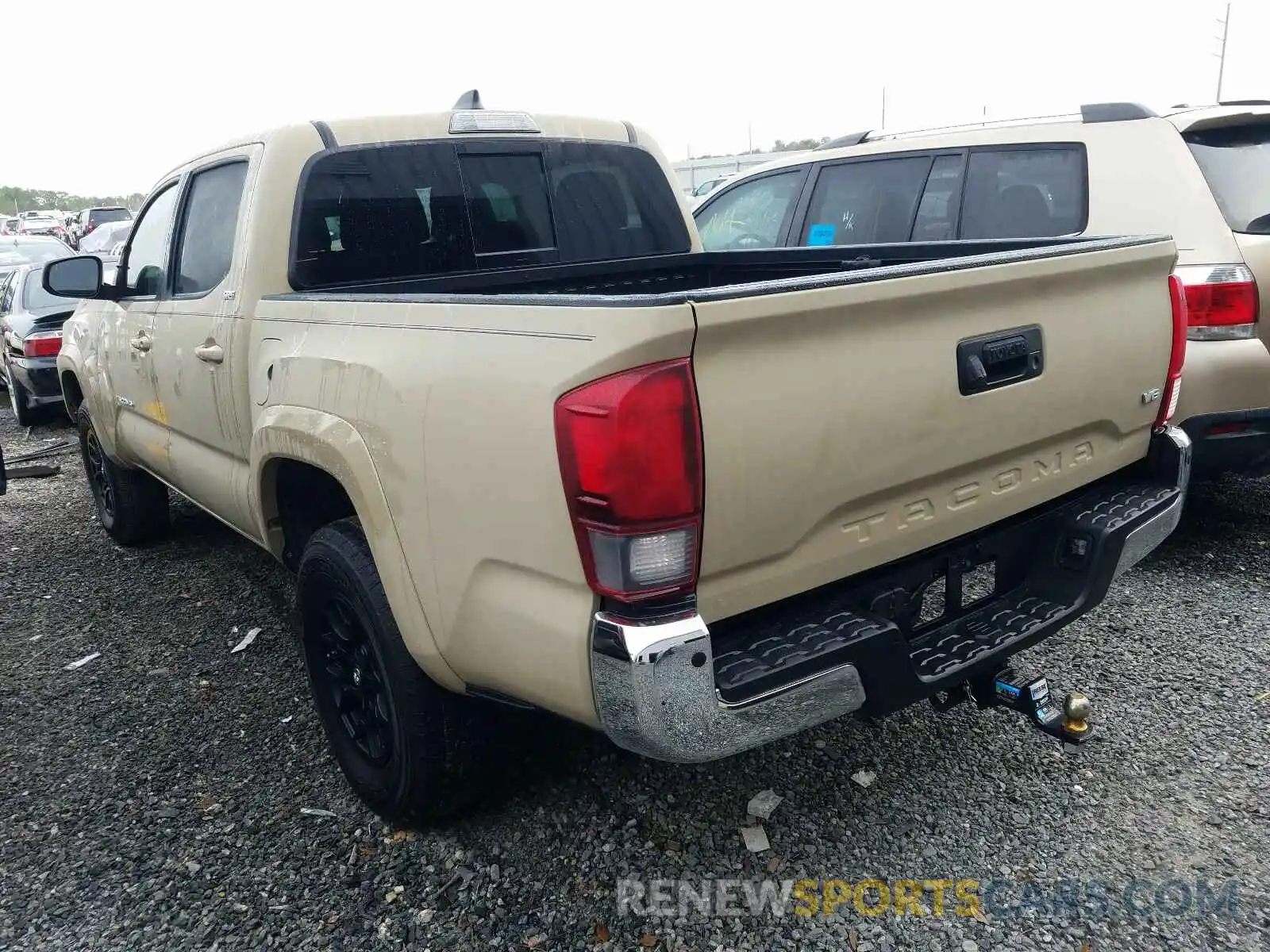 3 Photograph of a damaged car 3TMAZ5CN4LM115183 TOYOTA TACOMA 2020