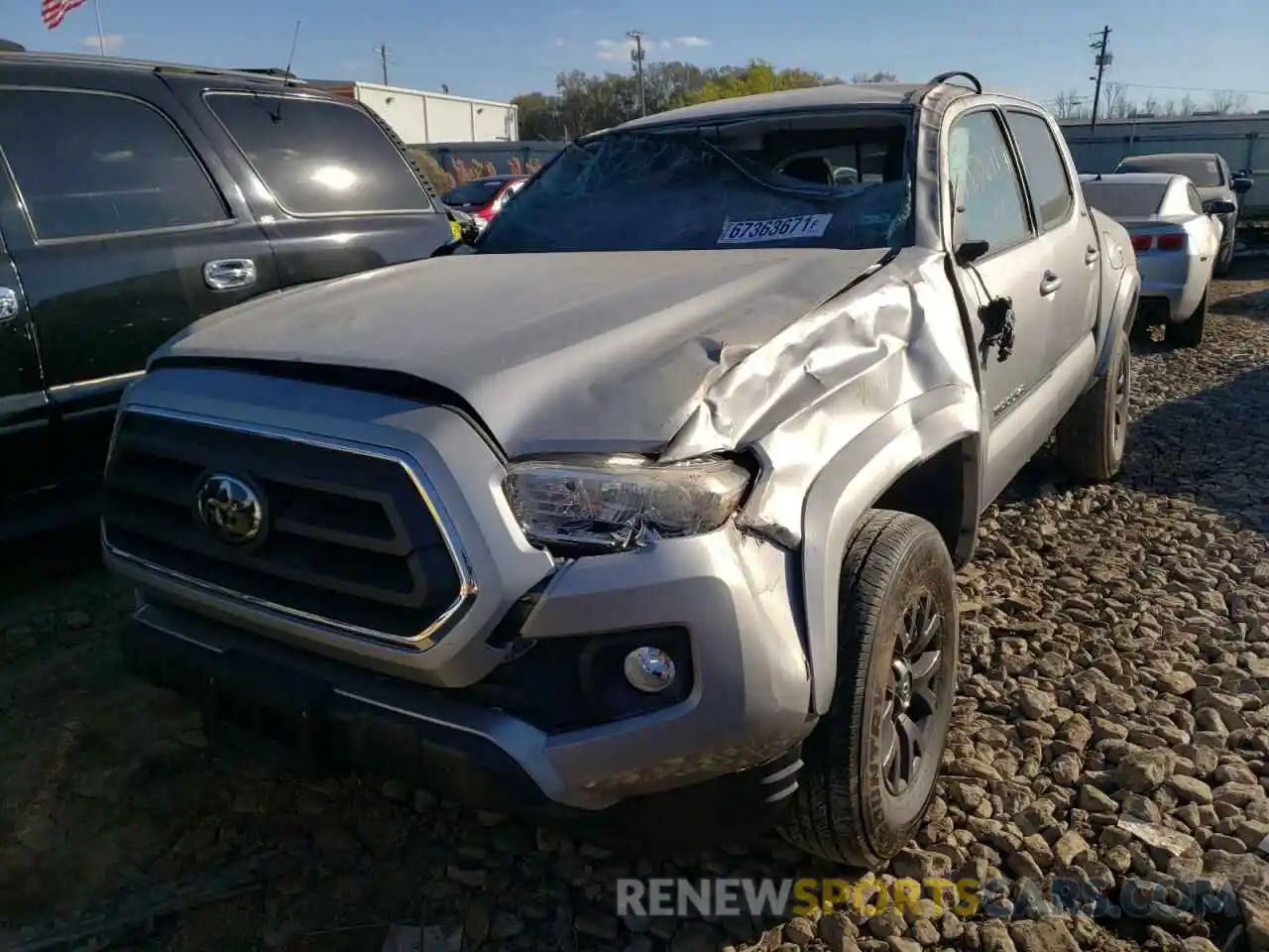 2 Photograph of a damaged car 3TMAZ5CN4LM118343 TOYOTA TACOMA 2020