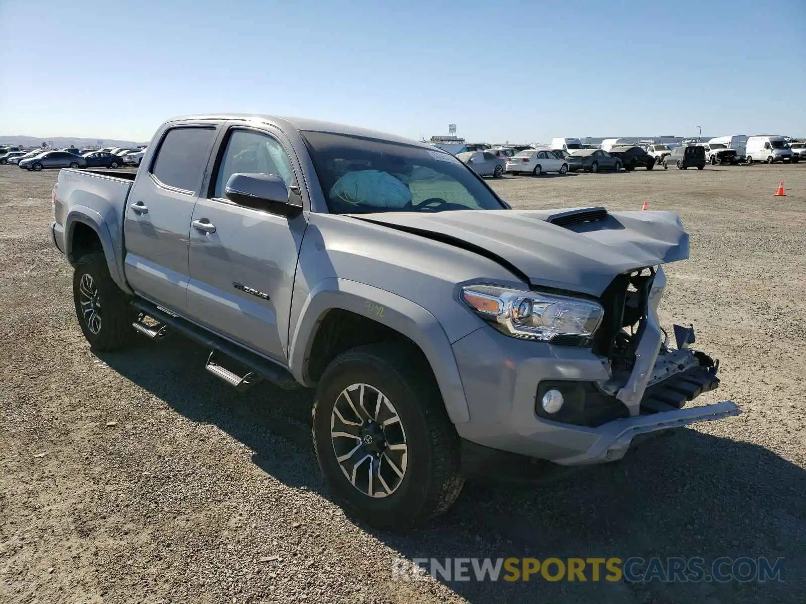 1 Photograph of a damaged car 3TMAZ5CN4LM126572 TOYOTA TACOMA 2020