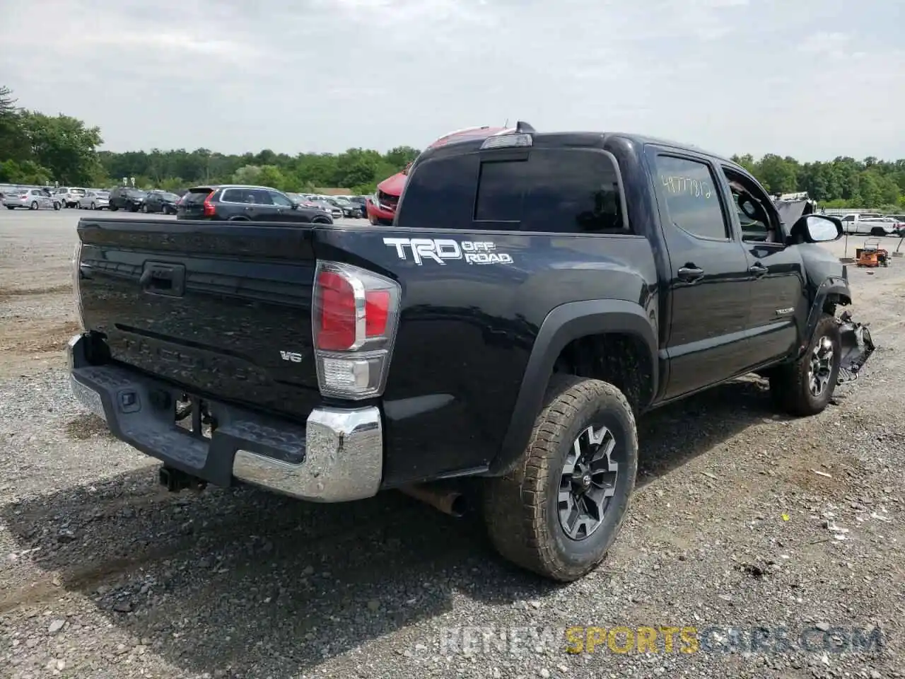 4 Photograph of a damaged car 3TMAZ5CN4LM126829 TOYOTA TACOMA 2020