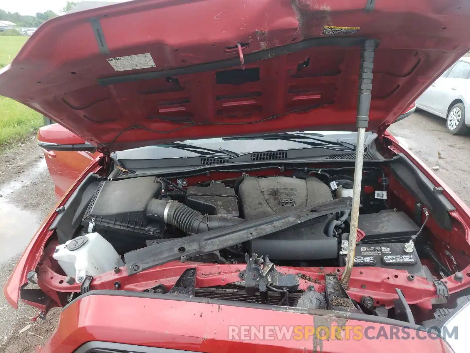 7 Photograph of a damaged car 3TMAZ5CN4LM127530 TOYOTA TACOMA 2020