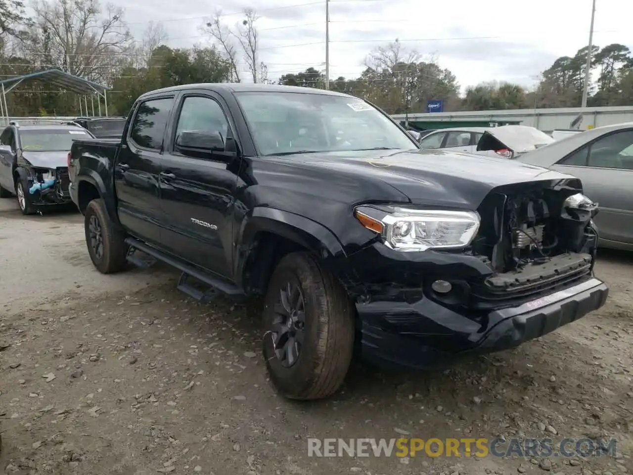 1 Photograph of a damaged car 3TMAZ5CN4LM132887 TOYOTA TACOMA 2020