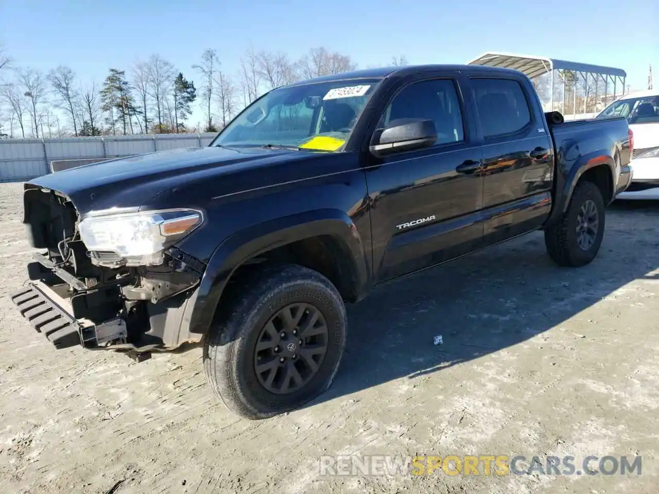 1 Photograph of a damaged car 3TMAZ5CN4LM133795 TOYOTA TACOMA 2020