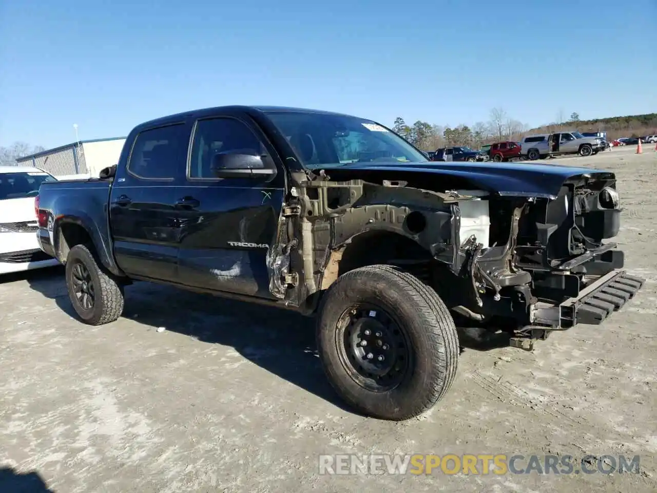 4 Photograph of a damaged car 3TMAZ5CN4LM133795 TOYOTA TACOMA 2020