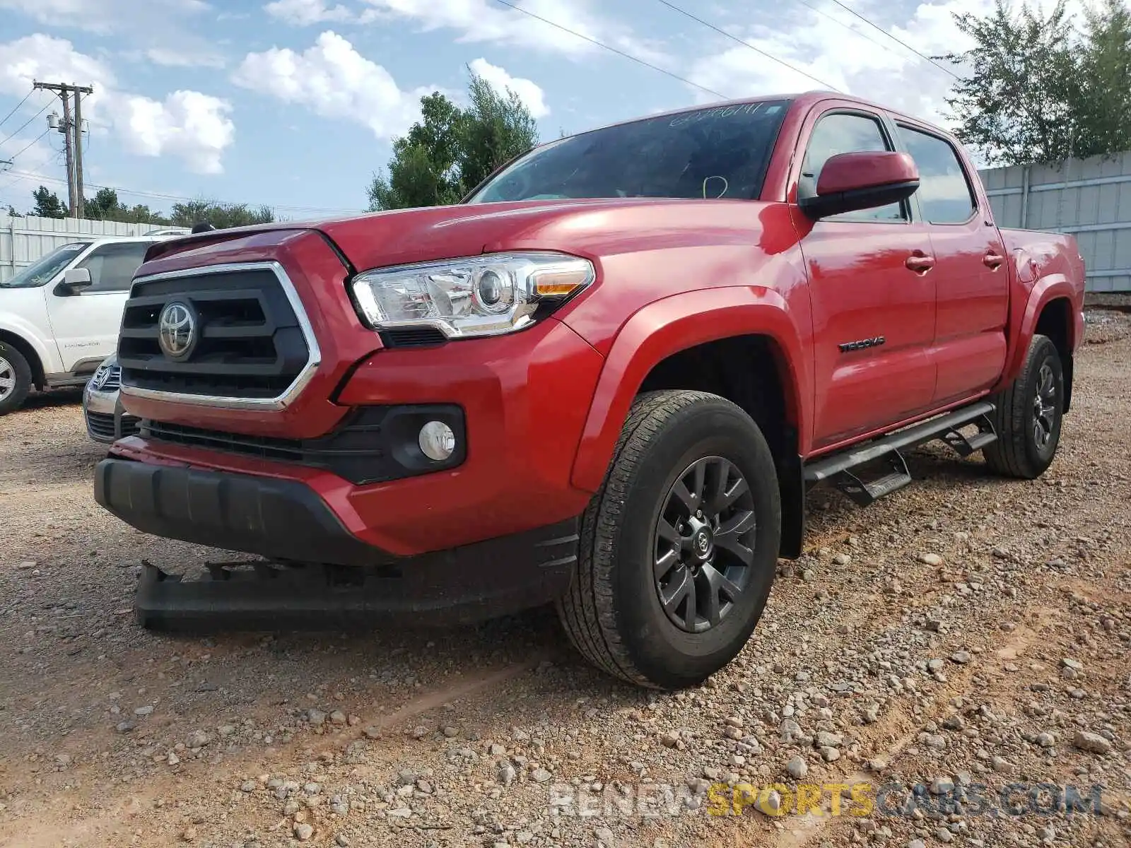 2 Photograph of a damaged car 3TMAZ5CN4LM136261 TOYOTA TACOMA 2020