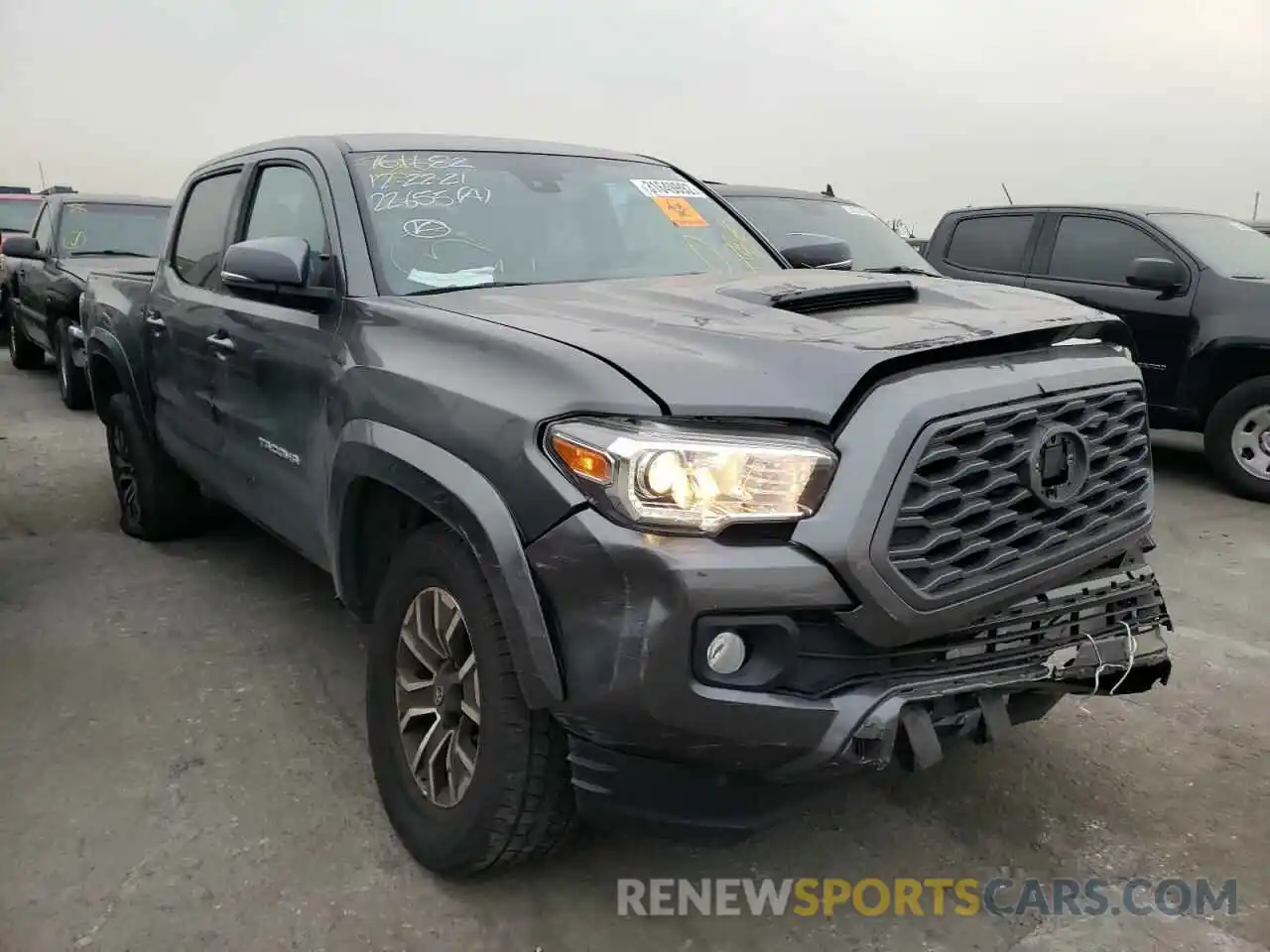 1 Photograph of a damaged car 3TMAZ5CN5LM126449 TOYOTA TACOMA 2020