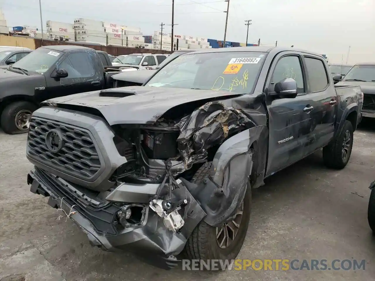 2 Photograph of a damaged car 3TMAZ5CN5LM126449 TOYOTA TACOMA 2020