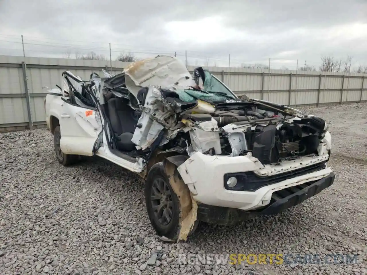 1 Photograph of a damaged car 3TMAZ5CN5LM126676 TOYOTA TACOMA 2020