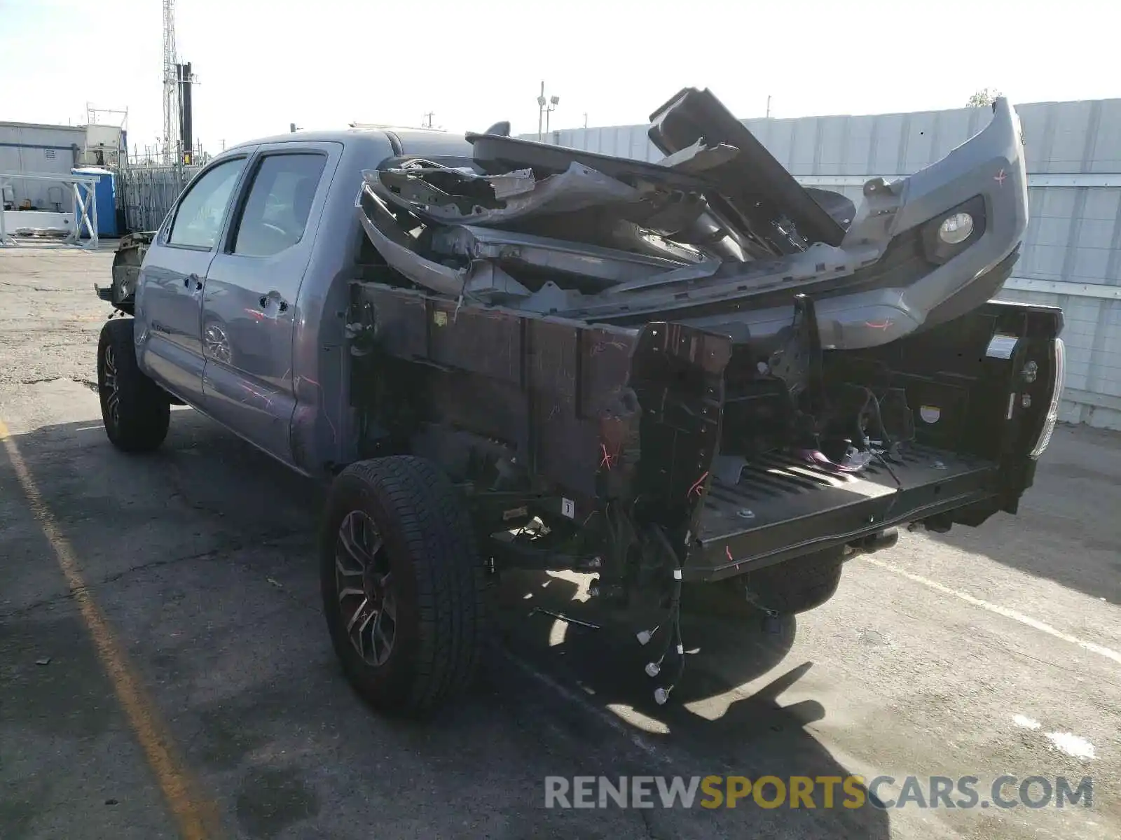 3 Photograph of a damaged car 3TMAZ5CN5LM128640 TOYOTA TACOMA 2020