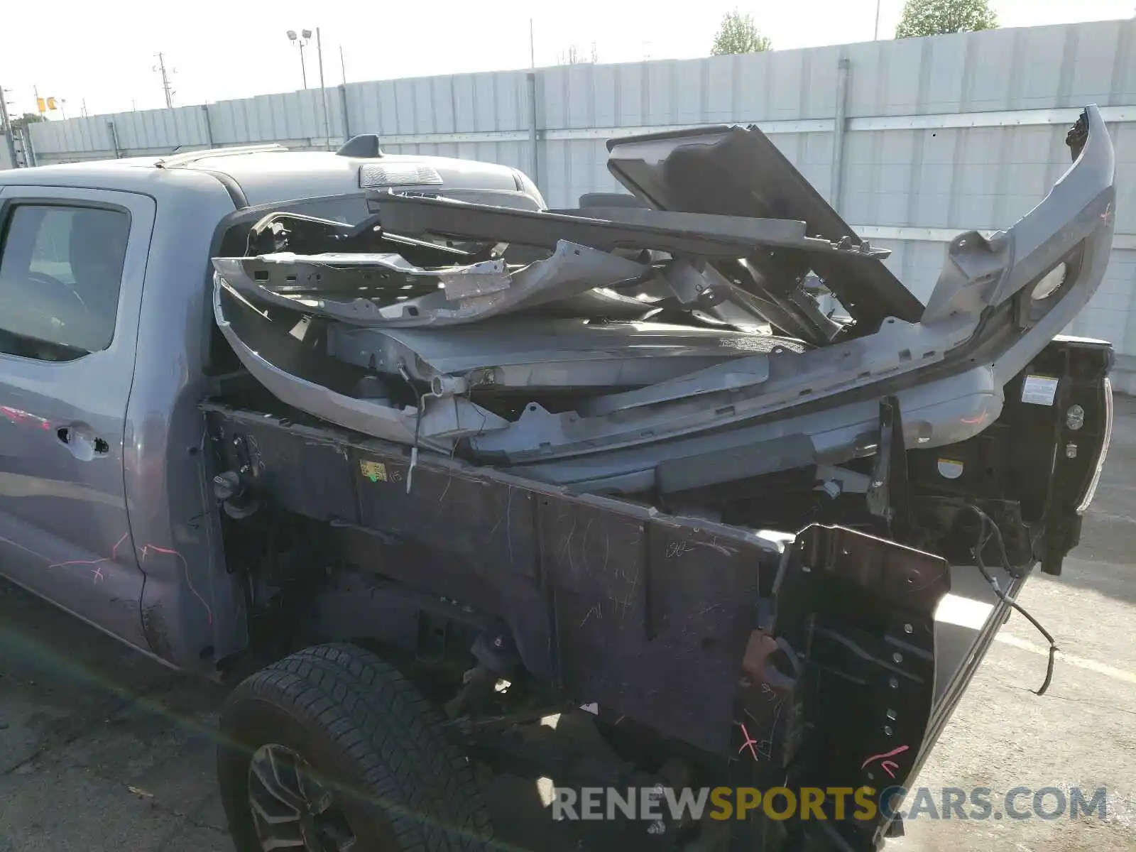 9 Photograph of a damaged car 3TMAZ5CN5LM128640 TOYOTA TACOMA 2020