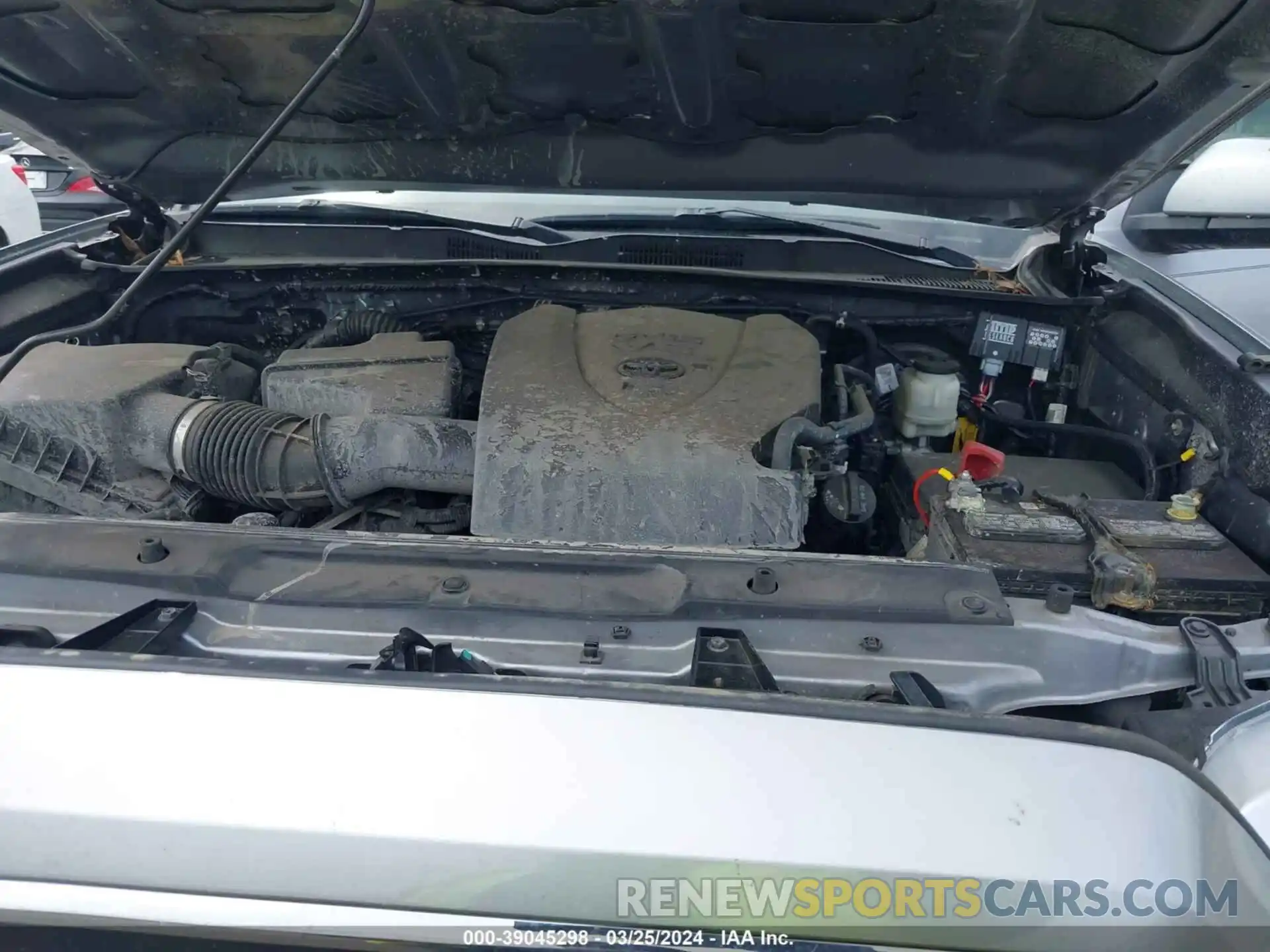 10 Photograph of a damaged car 3TMAZ5CN5LM130517 TOYOTA TACOMA 2020