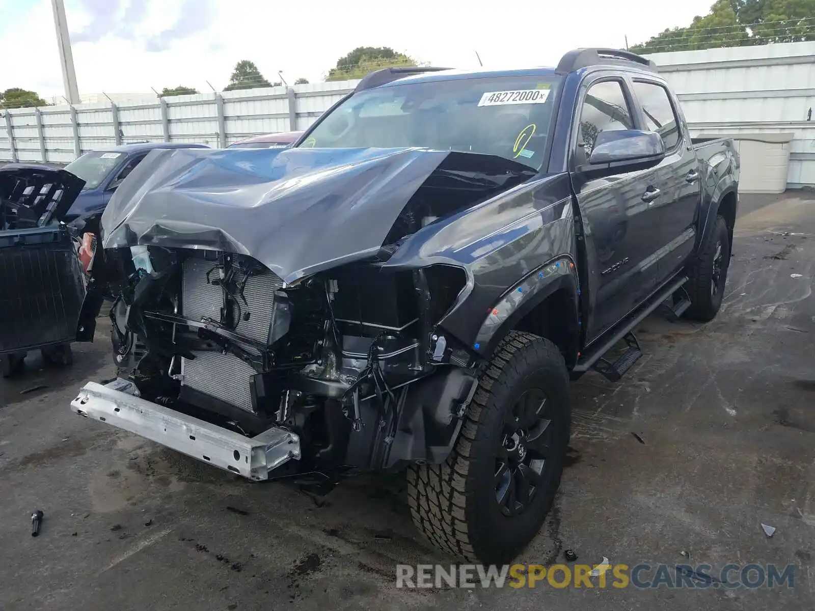 2 Photograph of a damaged car 3TMAZ5CN5LM134275 TOYOTA TACOMA 2020