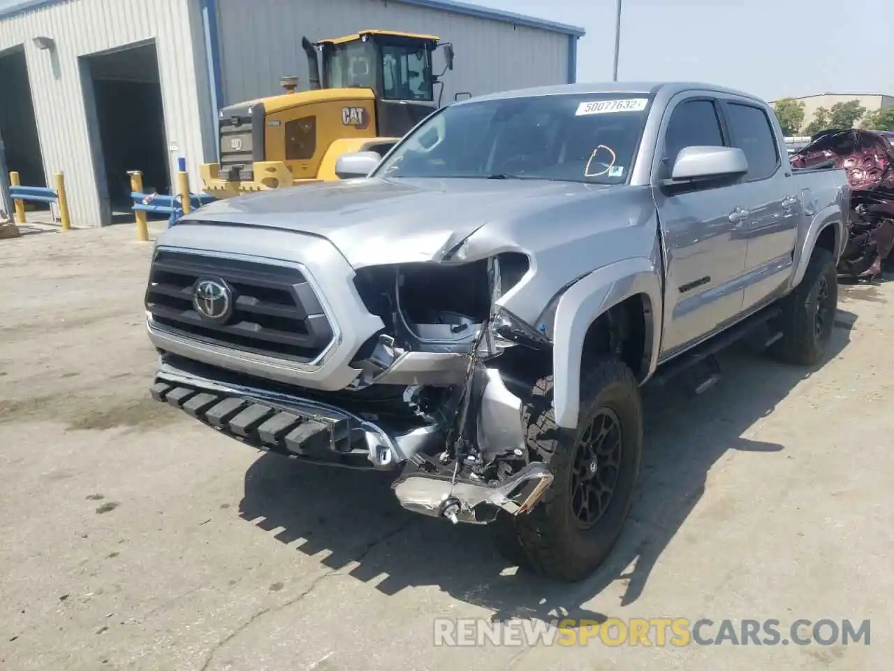 2 Photograph of a damaged car 3TMAZ5CN6LM118196 TOYOTA TACOMA 2020