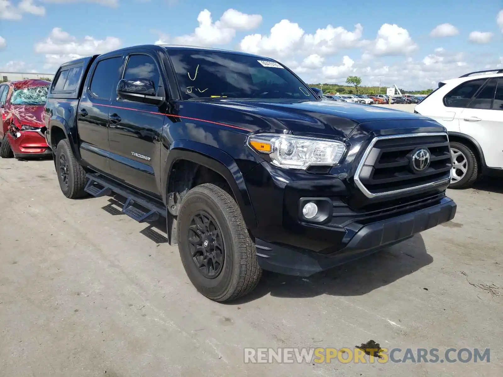 1 Photograph of a damaged car 3TMAZ5CN6LM121003 TOYOTA TACOMA 2020