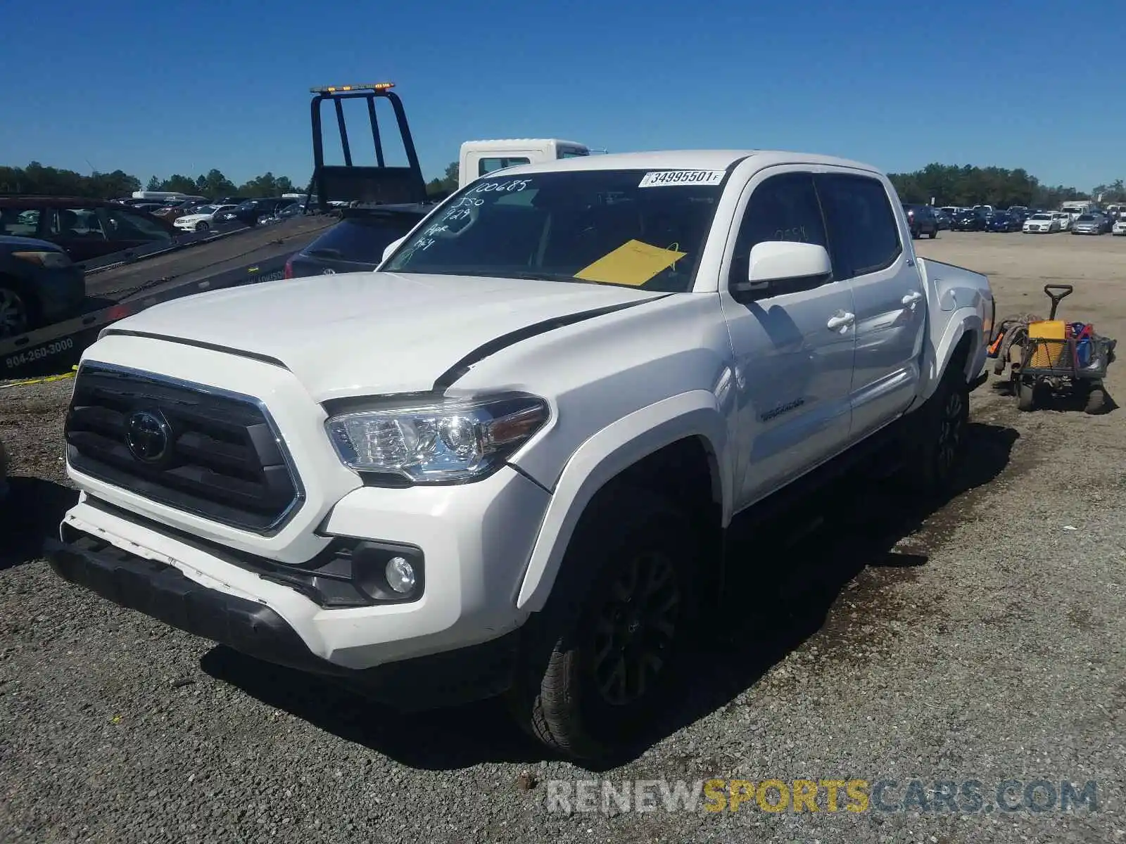 2 Photograph of a damaged car 3TMAZ5CN6LM123009 TOYOTA TACOMA 2020