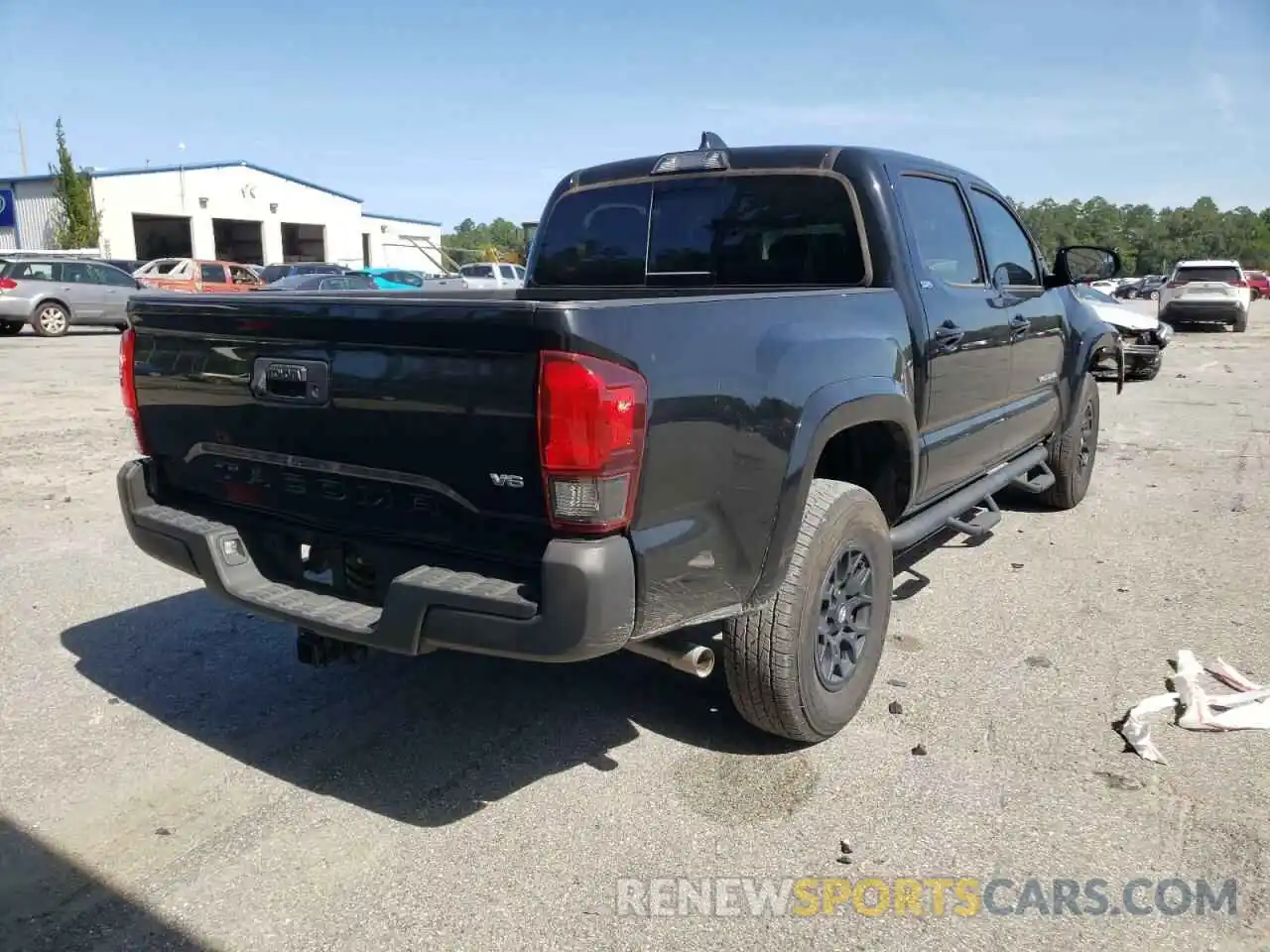 4 Photograph of a damaged car 3TMAZ5CN6LM124273 TOYOTA TACOMA 2020