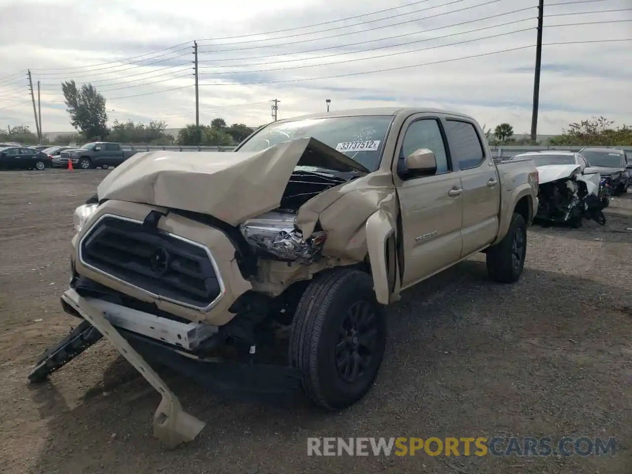 2 Photograph of a damaged car 3TMAZ5CN6LM125083 TOYOTA TACOMA 2020