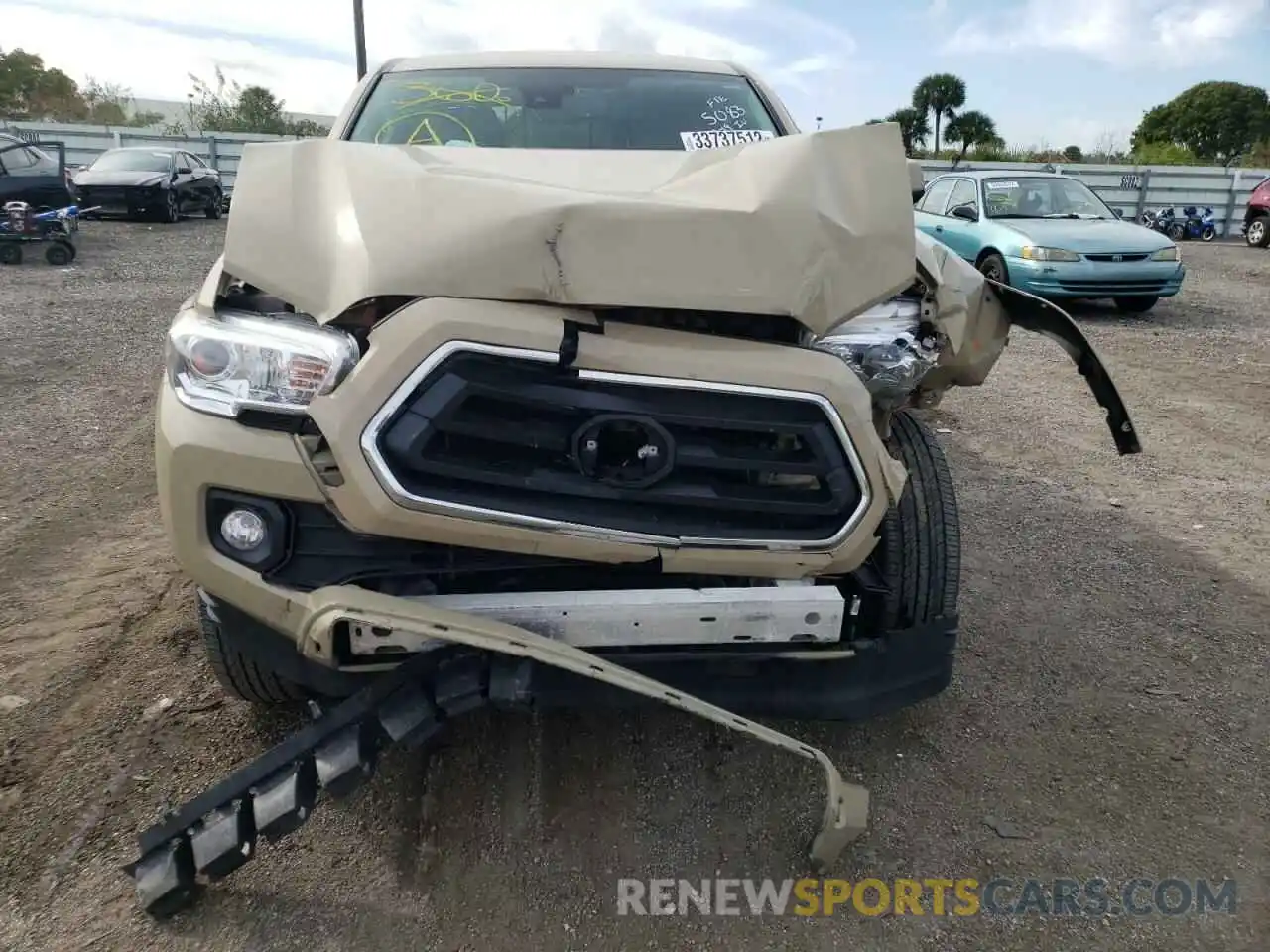 9 Photograph of a damaged car 3TMAZ5CN6LM125083 TOYOTA TACOMA 2020