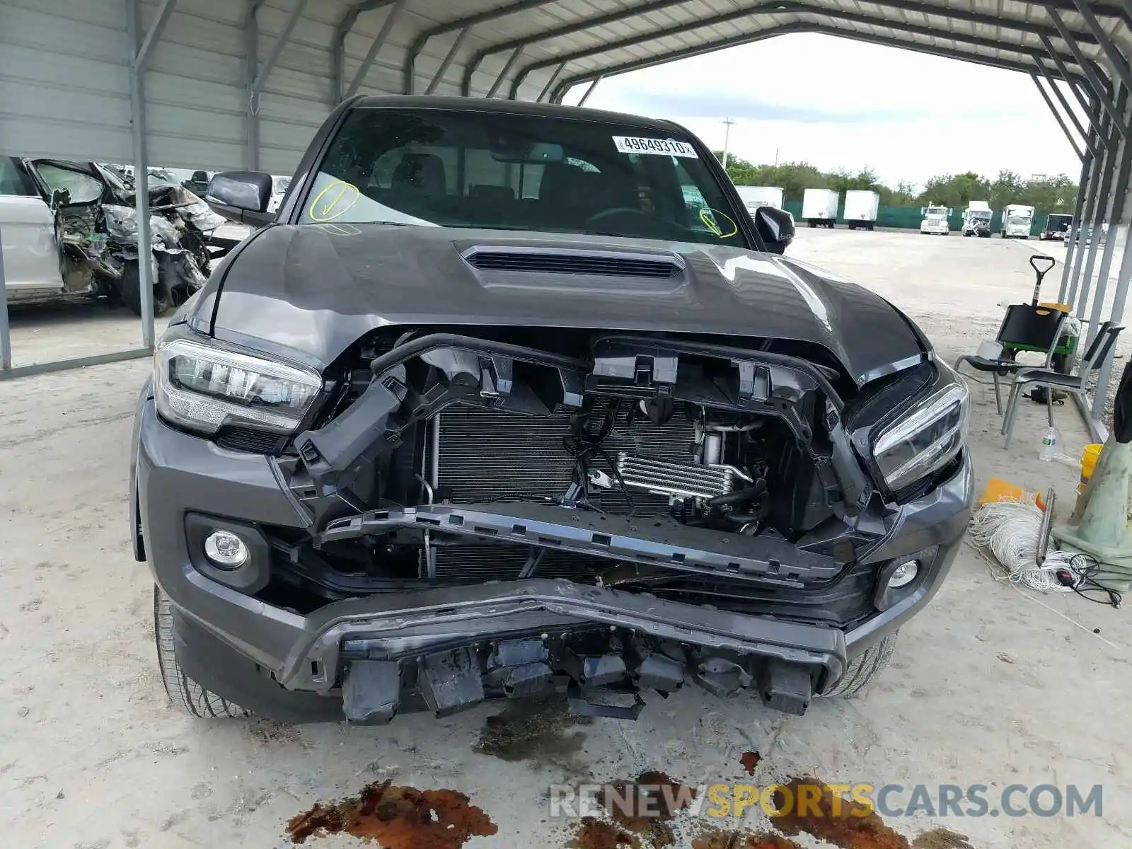 9 Photograph of a damaged car 3TMAZ5CN6LM129957 TOYOTA TACOMA 2020