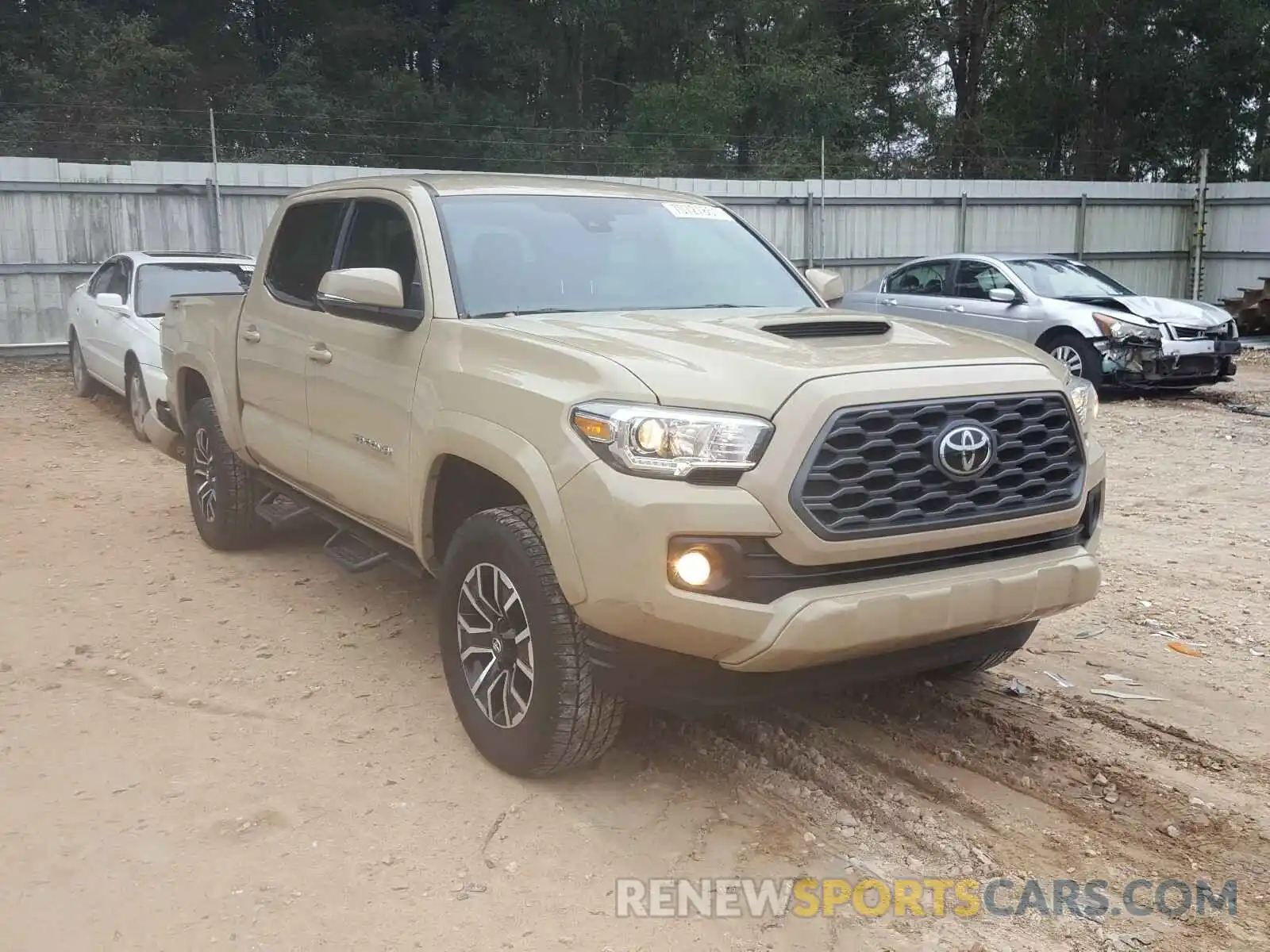 1 Photograph of a damaged car 3TMAZ5CN6LM131384 TOYOTA TACOMA 2020