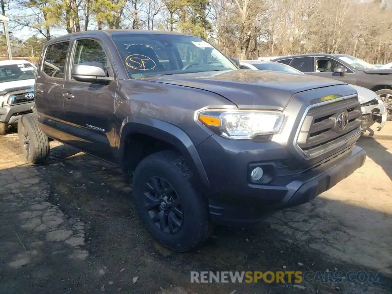 1 Photograph of a damaged car 3TMAZ5CN6LM133653 TOYOTA TACOMA 2020