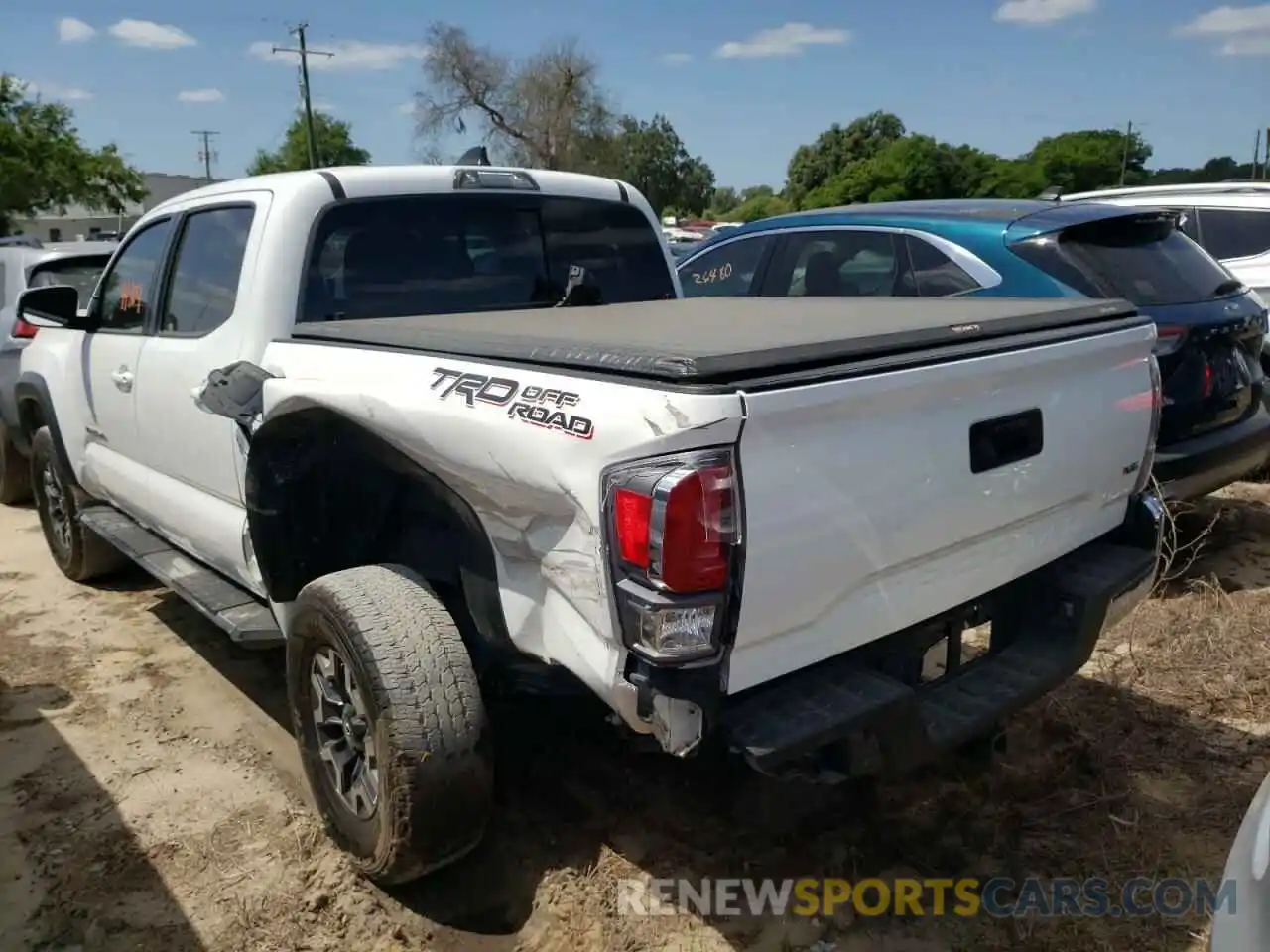 3 Photograph of a damaged car 3TMAZ5CN6LM134480 TOYOTA TACOMA 2020