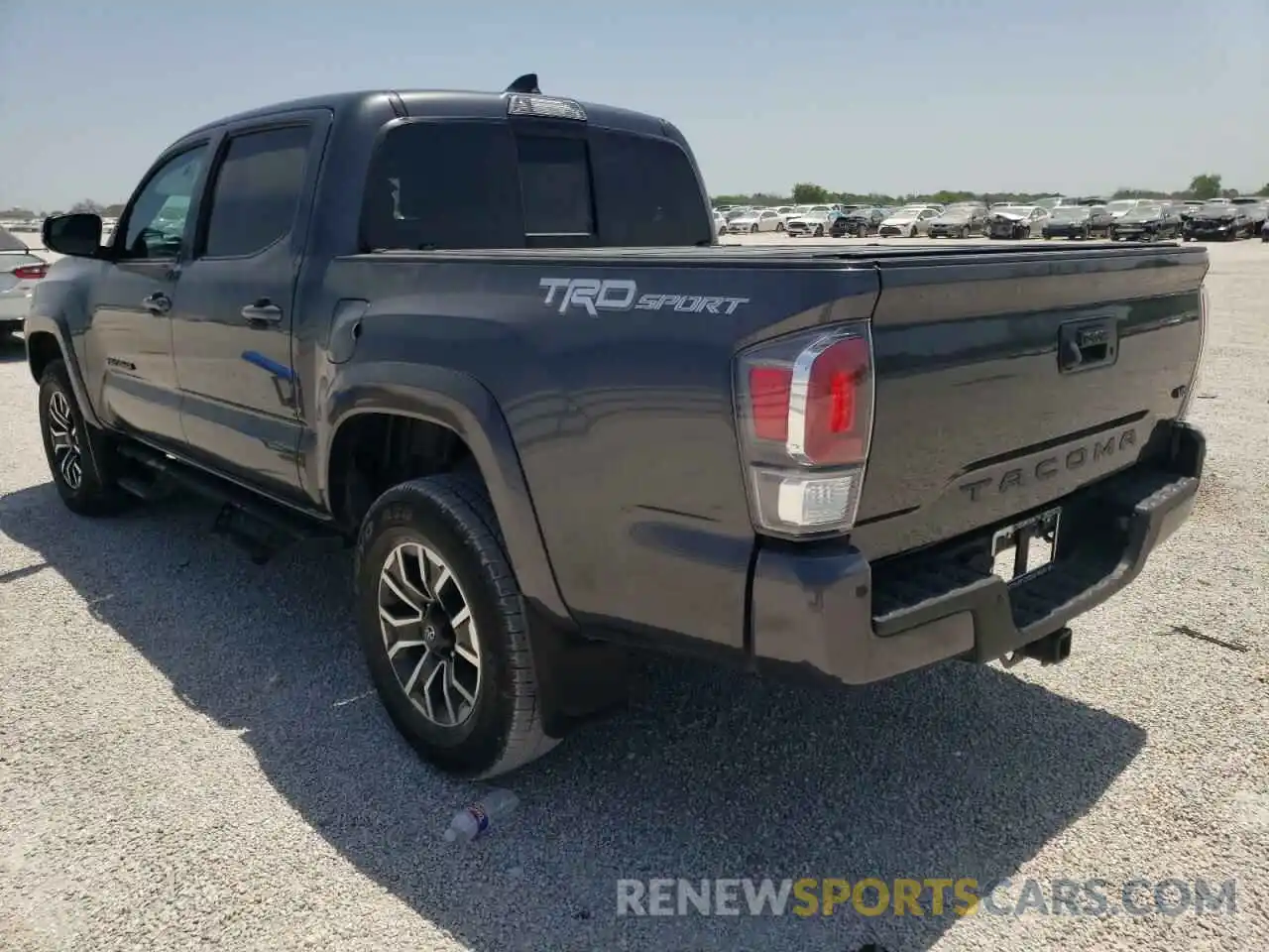 3 Photograph of a damaged car 3TMAZ5CN6LM135550 TOYOTA TACOMA 2020