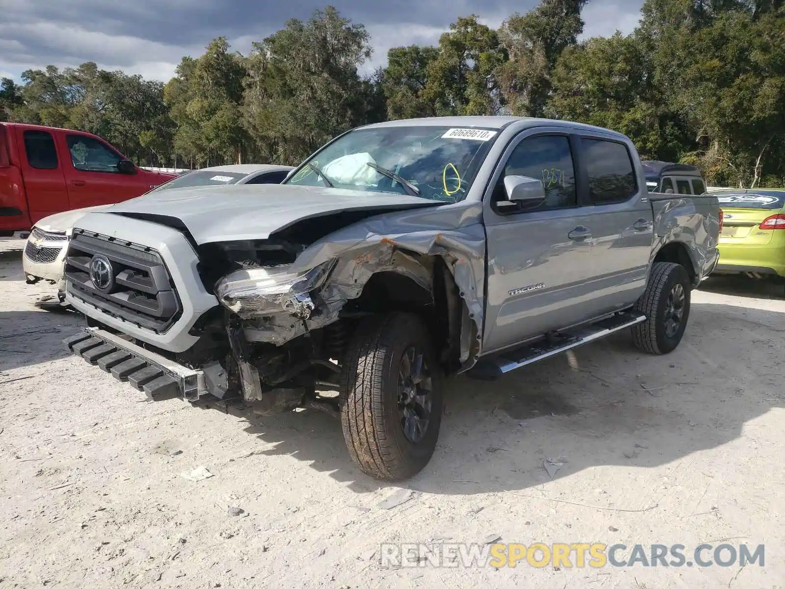 2 Photograph of a damaged car 3TMAZ5CN7LM118790 TOYOTA TACOMA 2020