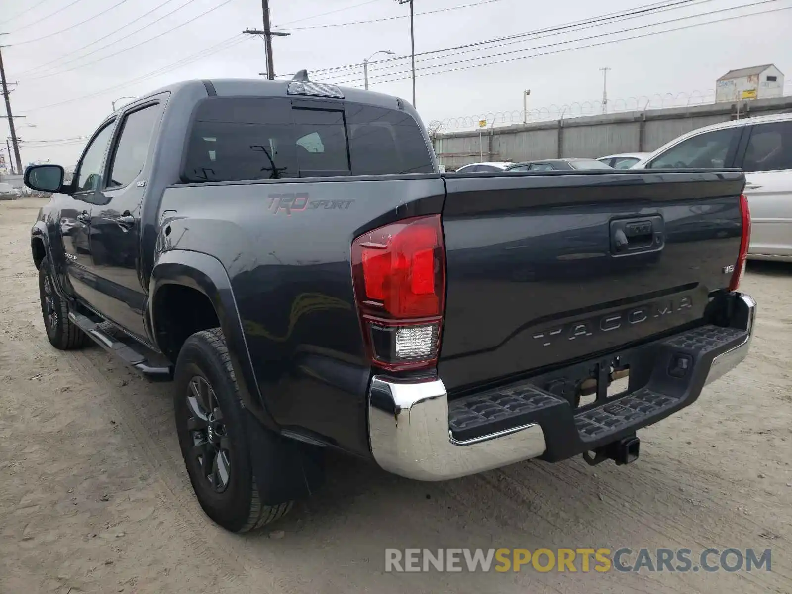 3 Photograph of a damaged car 3TMAZ5CN7LM121737 TOYOTA TACOMA 2020