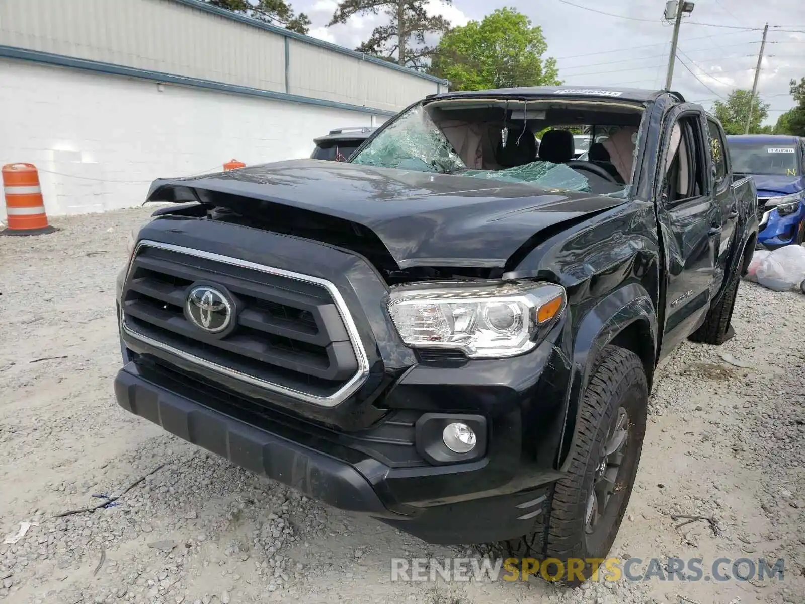 2 Photograph of a damaged car 3TMAZ5CN7LM123486 TOYOTA TACOMA 2020