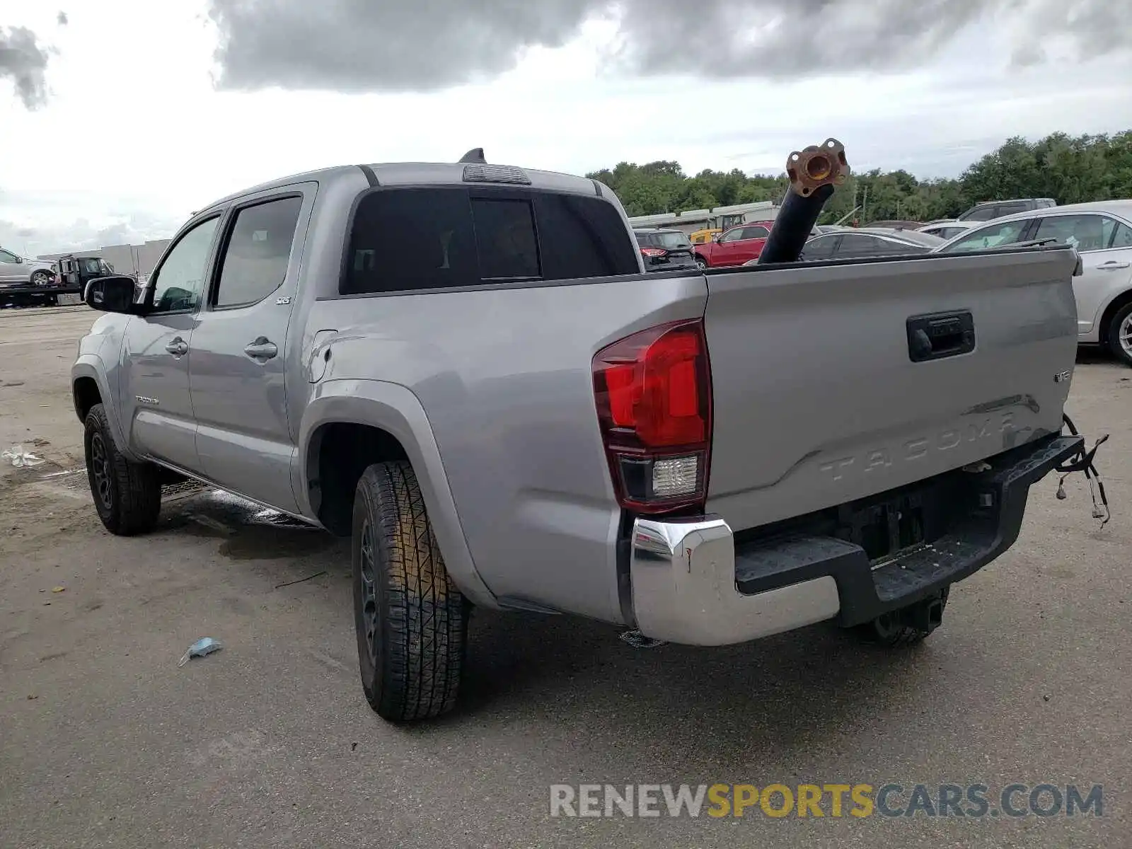 3 Photograph of a damaged car 3TMAZ5CN7LM123729 TOYOTA TACOMA 2020