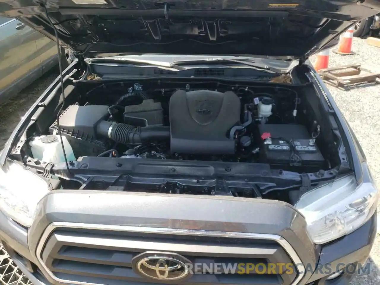 7 Photograph of a damaged car 3TMAZ5CN7LM130437 TOYOTA TACOMA 2020