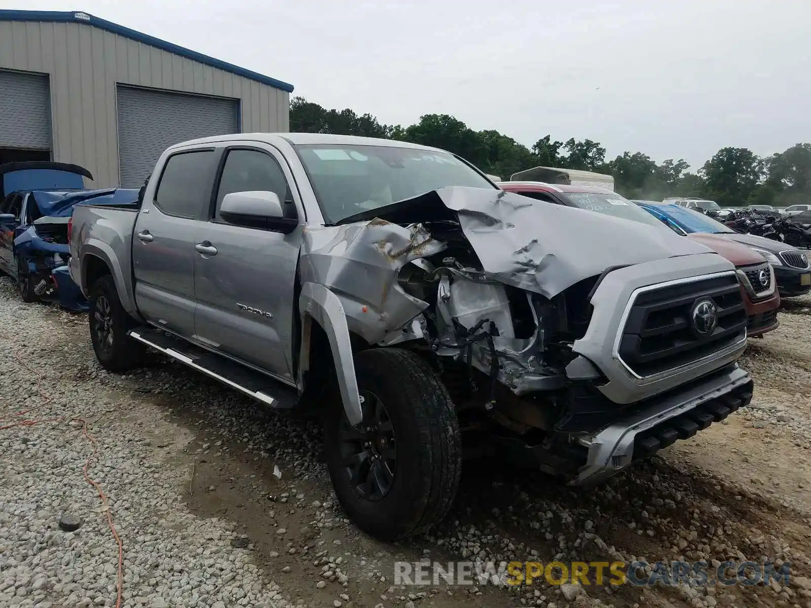 1 Photograph of a damaged car 3TMAZ5CN7LM132835 TOYOTA TACOMA 2020