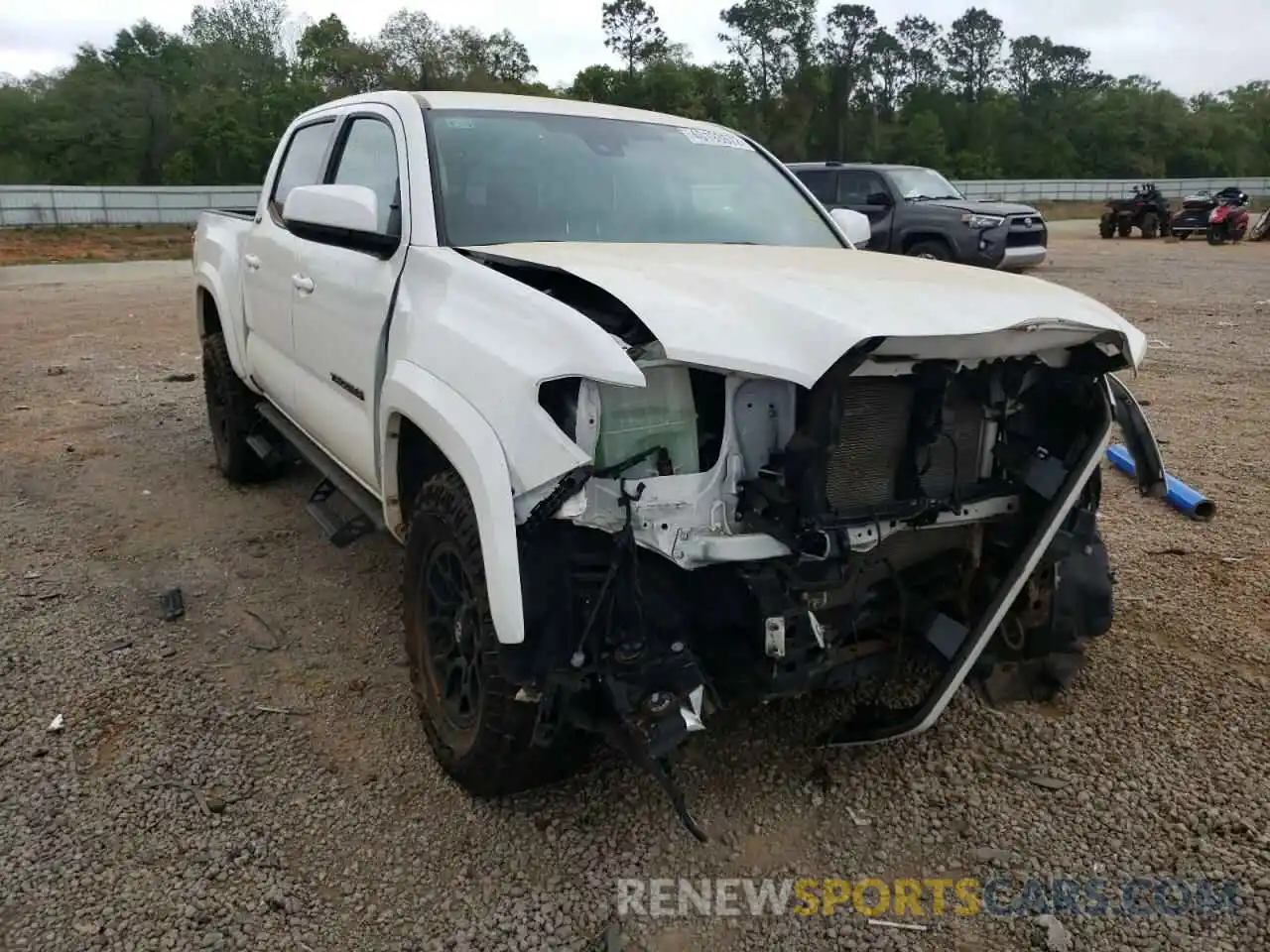 1 Photograph of a damaged car 3TMAZ5CN7LM138943 TOYOTA TACOMA 2020