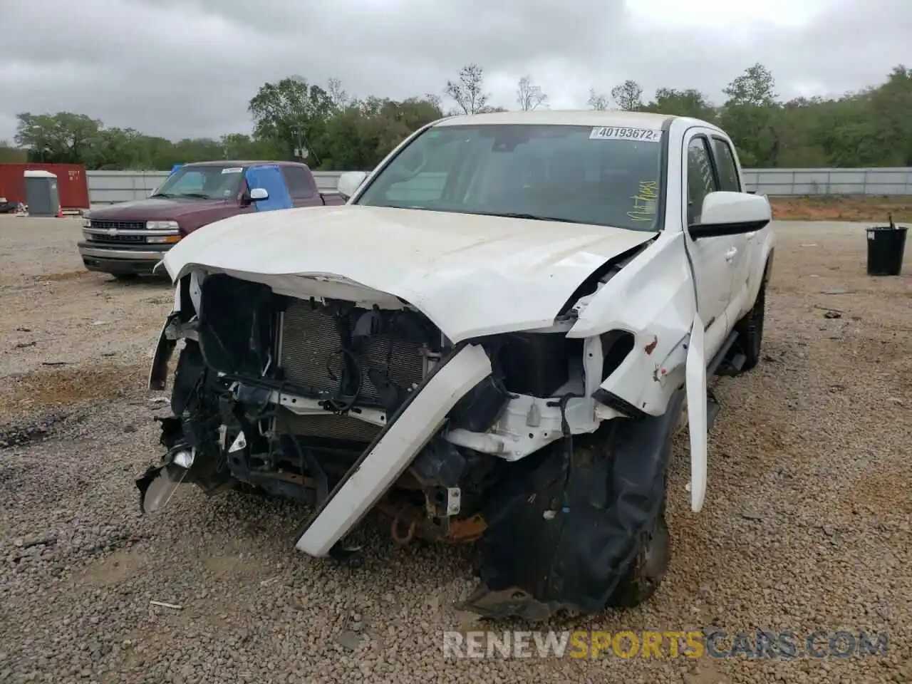 9 Photograph of a damaged car 3TMAZ5CN7LM138943 TOYOTA TACOMA 2020