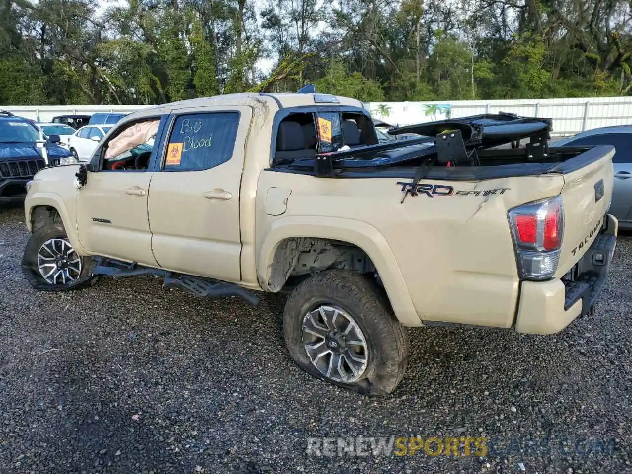 2 Photograph of a damaged car 3TMAZ5CN8LM117065 TOYOTA TACOMA 2020