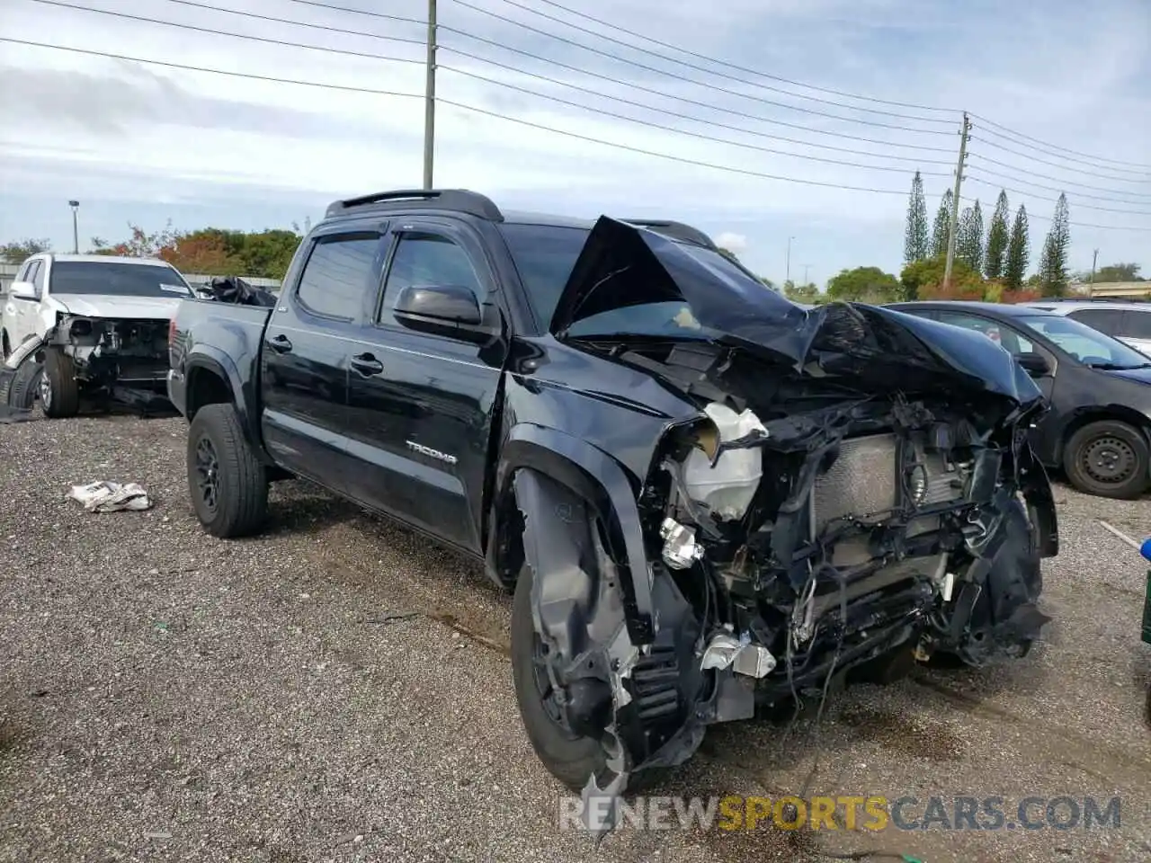 1 Photograph of a damaged car 3TMAZ5CN8LM119799 TOYOTA TACOMA 2020