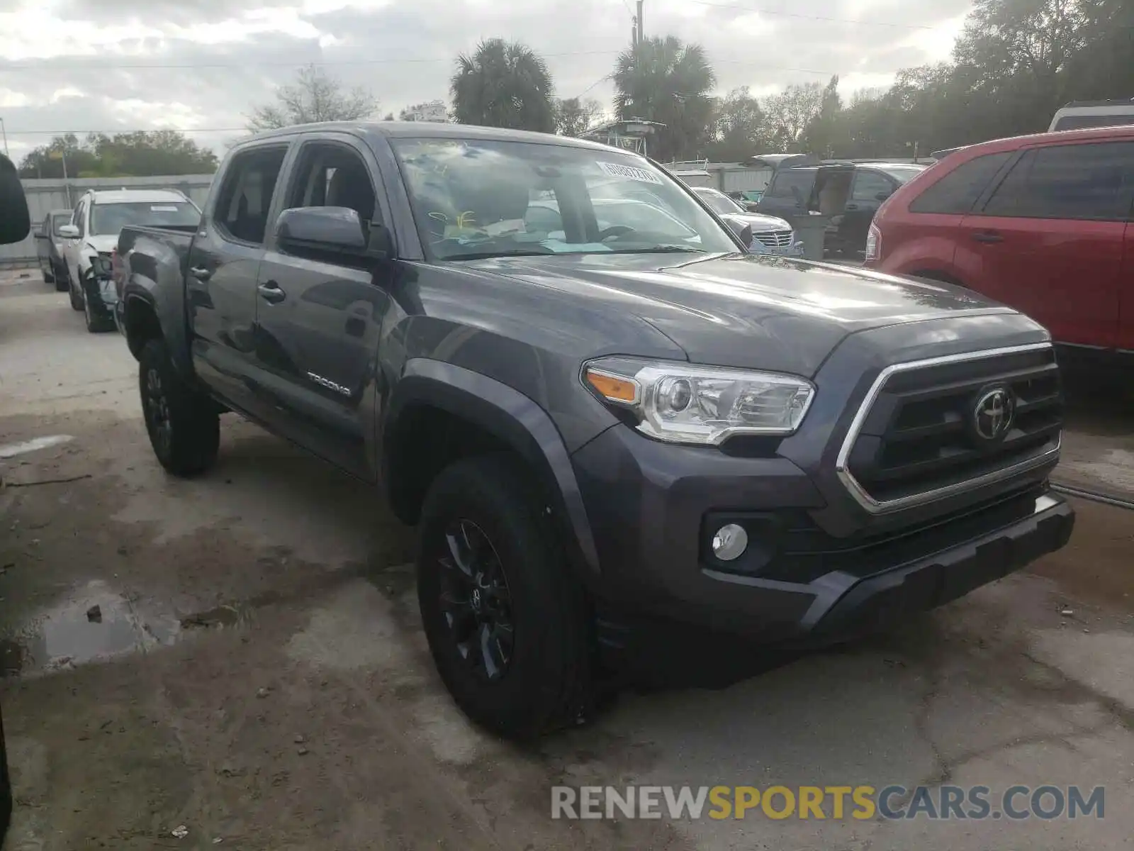 1 Photograph of a damaged car 3TMAZ5CN8LM124212 TOYOTA TACOMA 2020