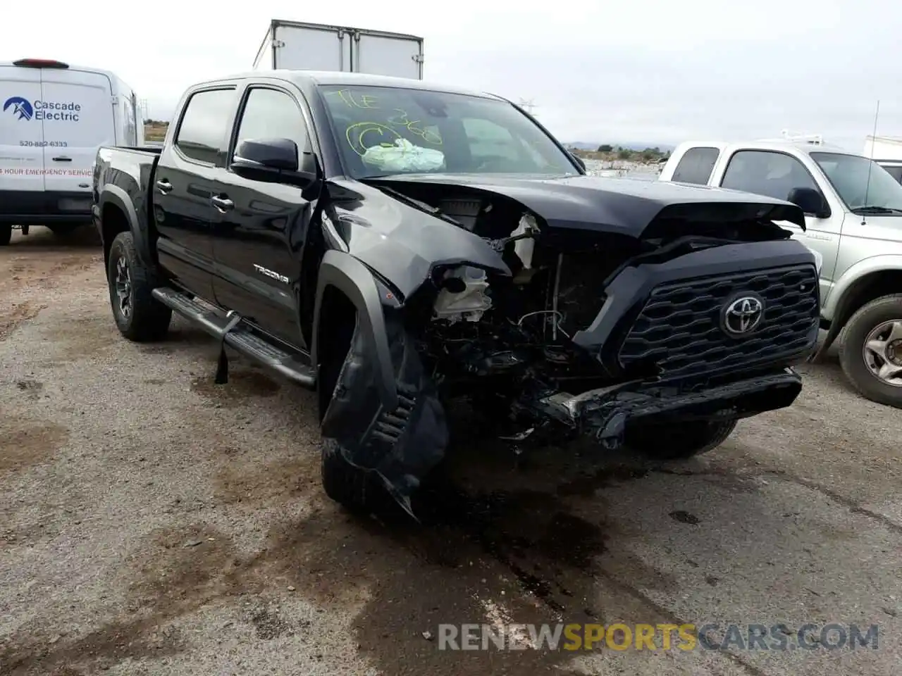 1 Photograph of a damaged car 3TMAZ5CN8LM125120 TOYOTA TACOMA 2020