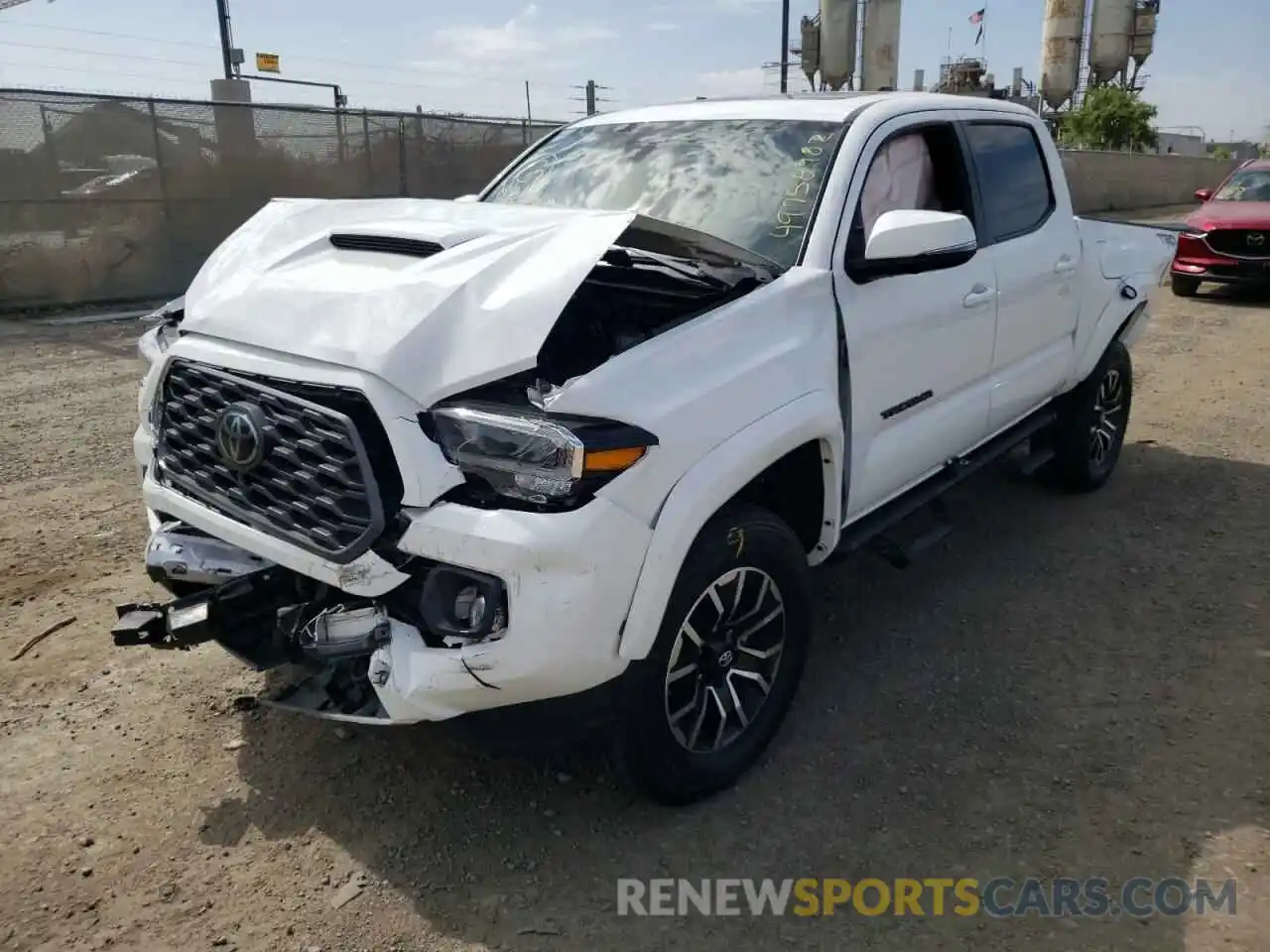 2 Photograph of a damaged car 3TMAZ5CN8LM125263 TOYOTA TACOMA 2020