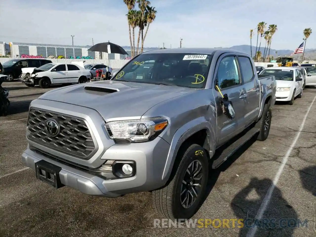 2 Photograph of a damaged car 3TMAZ5CN8LM136344 TOYOTA TACOMA 2020