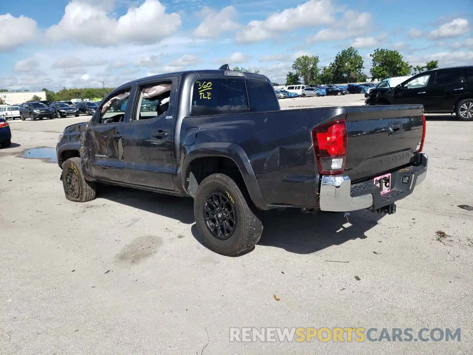 3 Photograph of a damaged car 3TMAZ5CN9LM119360 TOYOTA TACOMA 2020