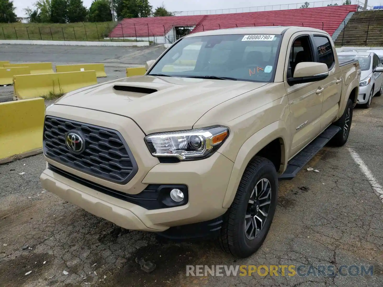 2 Photograph of a damaged car 3TMAZ5CN9LM121223 TOYOTA TACOMA 2020