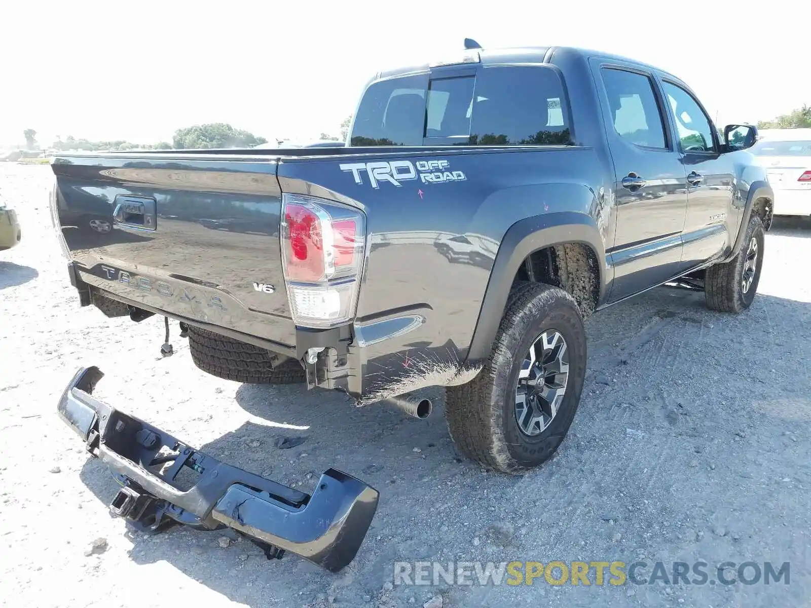 4 Photograph of a damaged car 3TMAZ5CN9LM121299 TOYOTA TACOMA 2020