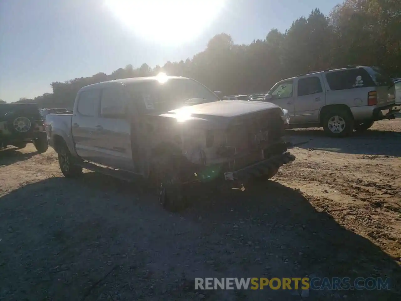 1 Photograph of a damaged car 3TMAZ5CN9LM124476 TOYOTA TACOMA 2020