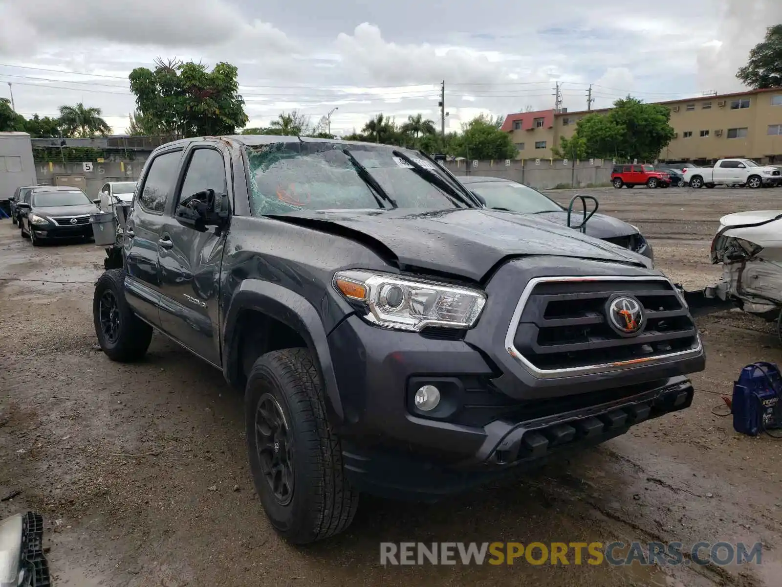 1 Photograph of a damaged car 3TMAZ5CN9LM127037 TOYOTA TACOMA 2020