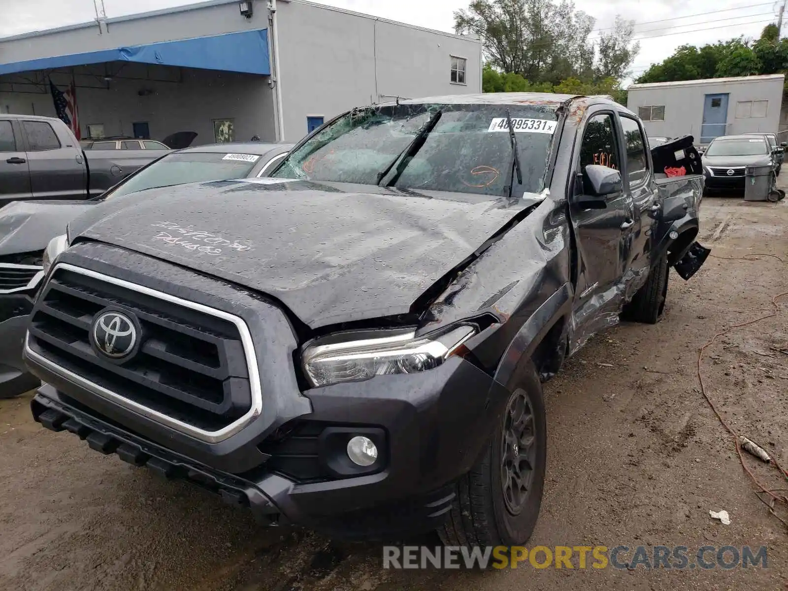 2 Photograph of a damaged car 3TMAZ5CN9LM127037 TOYOTA TACOMA 2020