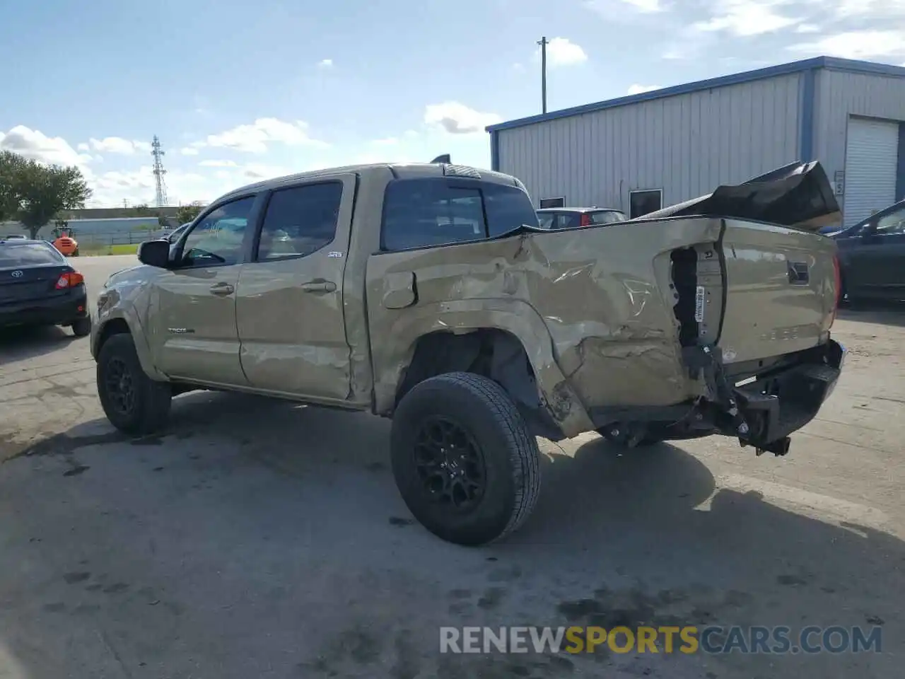 3 Photograph of a damaged car 3TMAZ5CN9LM128978 TOYOTA TACOMA 2020