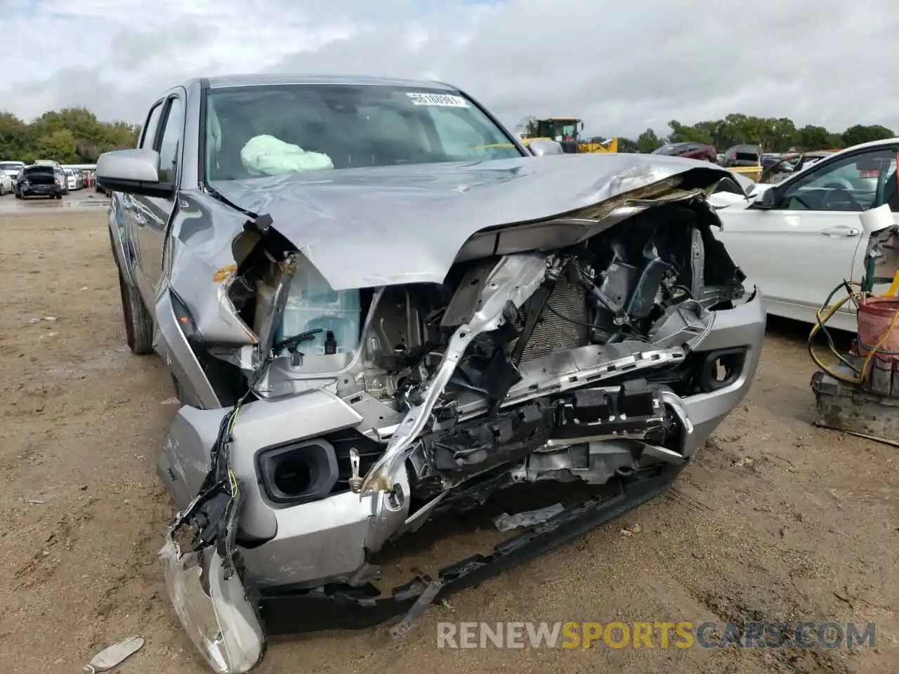 9 Photograph of a damaged car 3TMAZ5CN9LM135493 TOYOTA TACOMA 2020